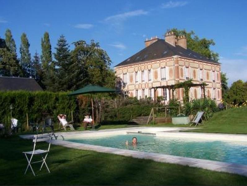 Chateau Des Bouffards Brinon-sur-Sauldre エクステリア 写真